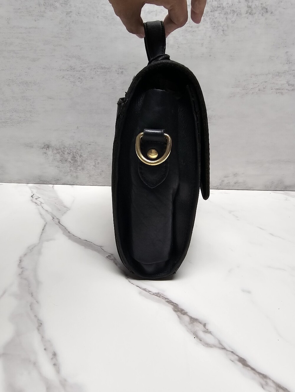Will Black Leather Quinn Crossbody Bag - Picture 4 of 12